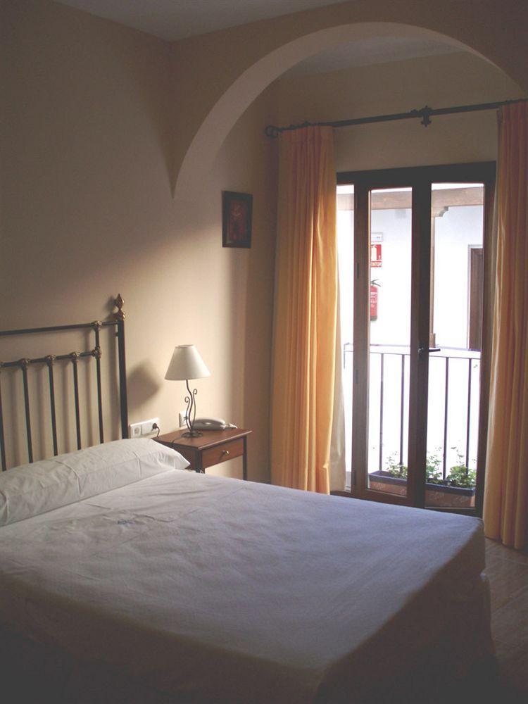 קורדובה Hotel San Miguel מראה חיצוני תמונה
